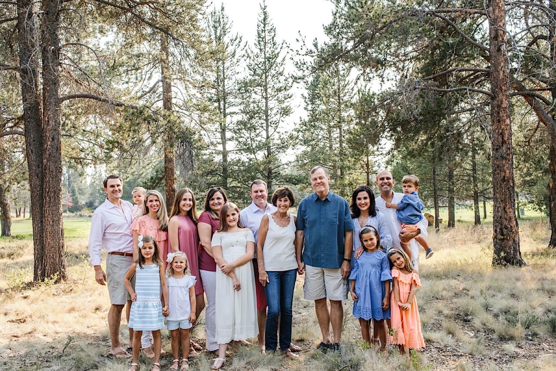 Family vacation portrait session in Sunriver, Bend, Oregon.